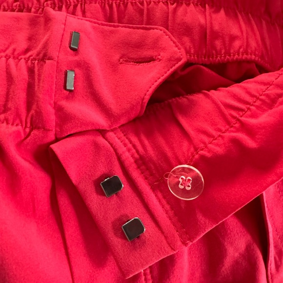 Athleta Red paper bag shorts Size 4 - Picture 4 of 4